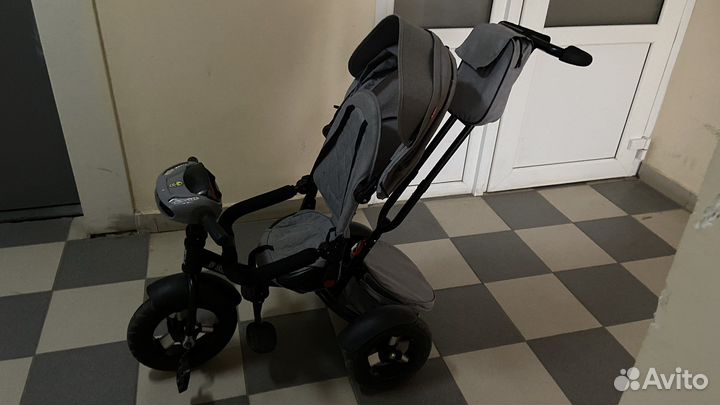 Велосипед с родительской ручкой