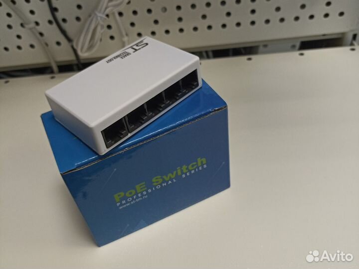 ST-ES51 Коммутатор Сетевой 5 портов rg45