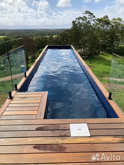 Бассейн в контейнере