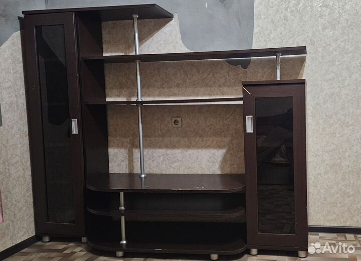 Стенка горка в зал б/у