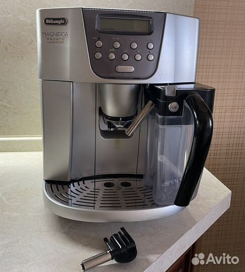 Кофемашина DeLonghi esam 4500