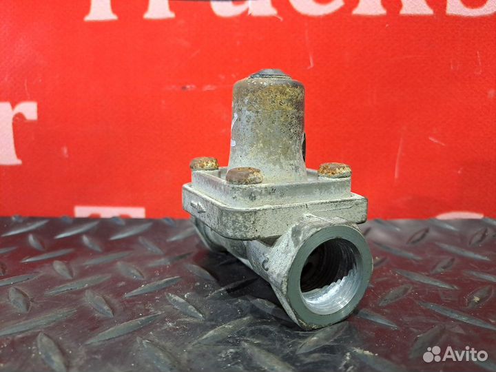 Клапан пневматический камаз 5490, камаз 54901