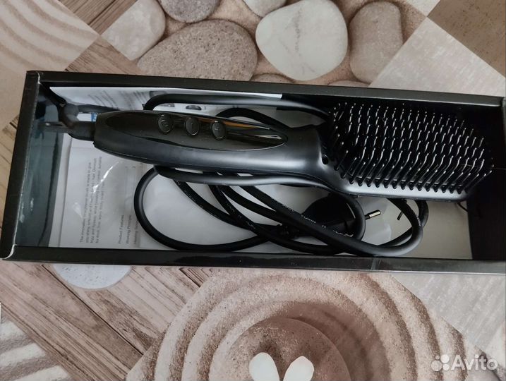 Выпрямитель для волос новый