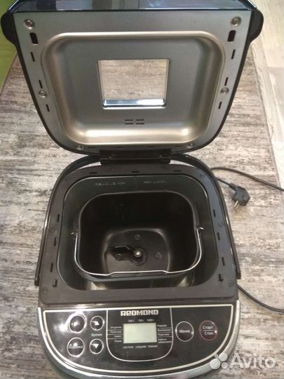 Хлебопечка