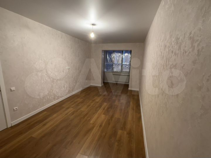 2-к. квартира, 60 м², 9/10 эт.