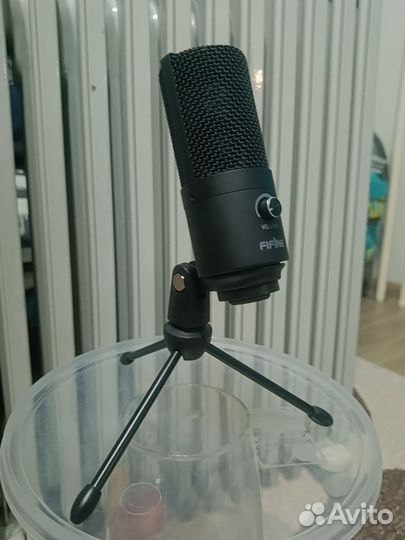 Микрофон Fifine K680