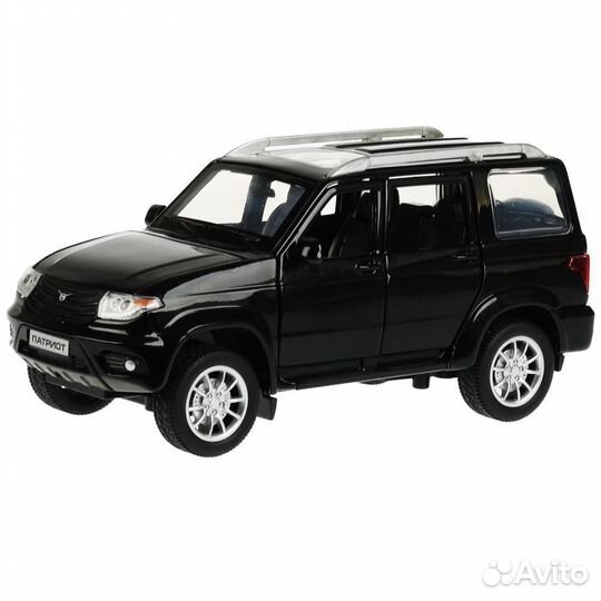 Модель УАЗ Патриот черный 18 см