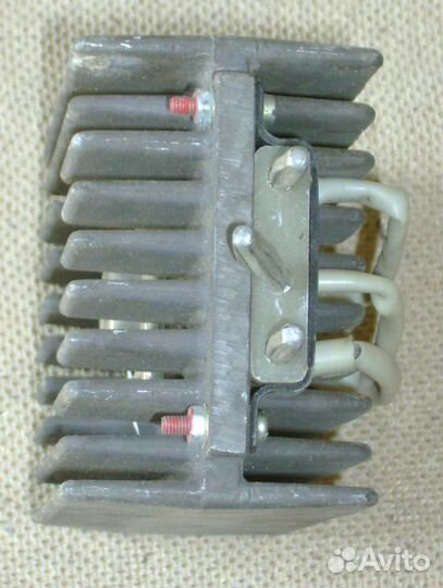 Транзисторы П210Б на охладителях