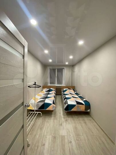 2-к. квартира, 41 м², 1/3 эт.