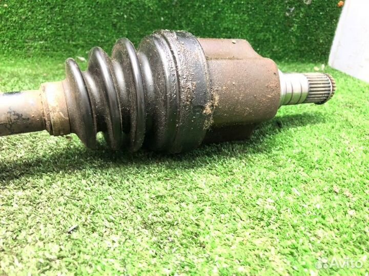 Вал приводной (Полуось) передний левый Nissan Juke