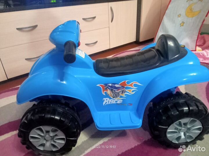 Детский квадроцикл