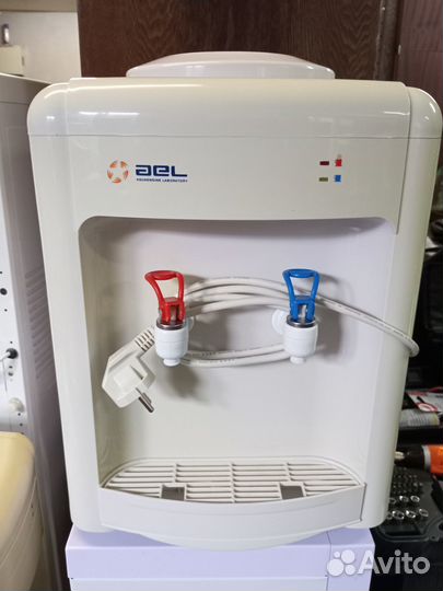 Кулер/нагрев/охлаждение/ для воды в бутылях 13-19л