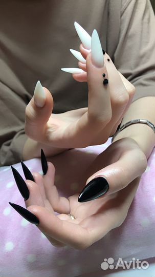 Наращивание ногтей Маникюр Педикюр Пирсинг