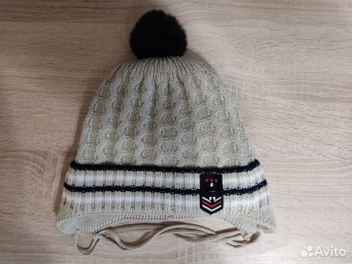 Шапки зимние, весенние, осенние, от 2-3 лет