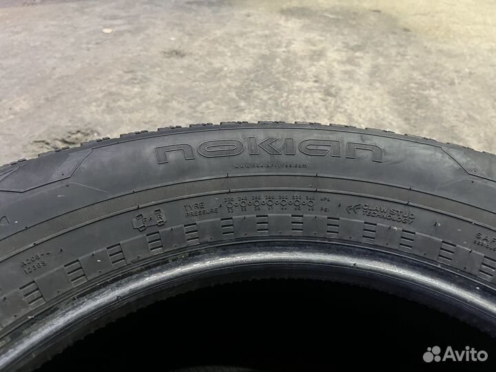 Nokian Tyres Hakkapeliitta 5 275/65 R17 52K