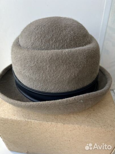 Шляпа фетровая женская