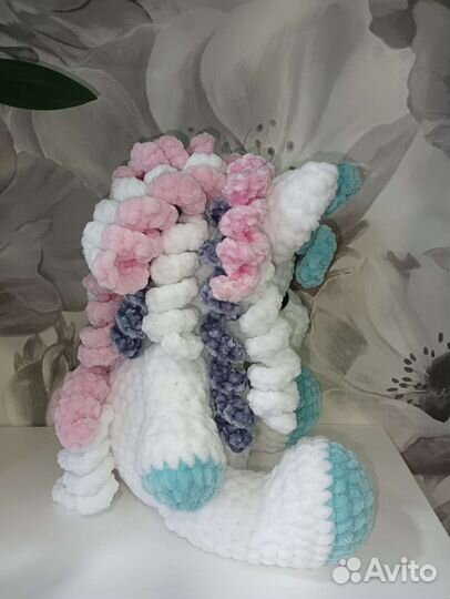 Вязаная единорожка ручной работы