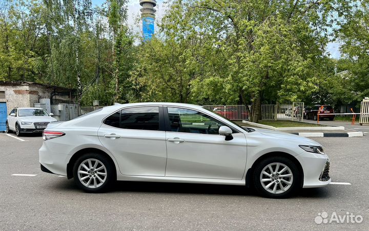 Toyota Camry 2.0 CVT, 2022, 12 600 км