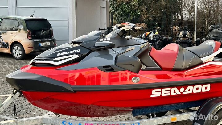 Гидроцикл BRP SEA-DOO RXT-X 325 Red Premium