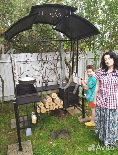 Мангал с крышей