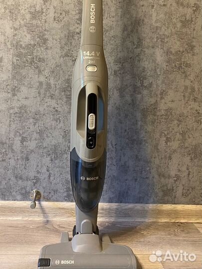 Аккумуляторный пылесос Bosch / б/у / на запчасти