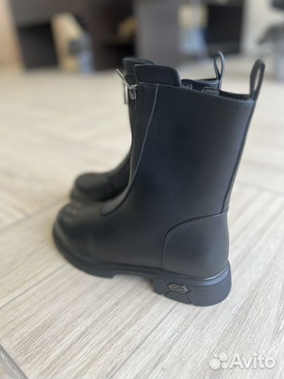 Ботинки для девочки, 38размер