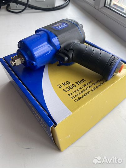 Гайковерт пневматический