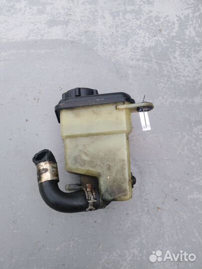 Бачек Гидроусилителя руля Ford Mondeo 3