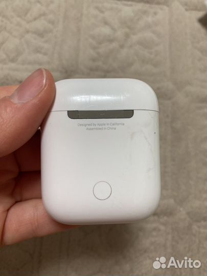 Наушники apple airpods 2 целые 2019 года