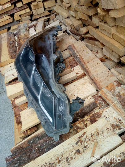 Фары toyota corolla е210