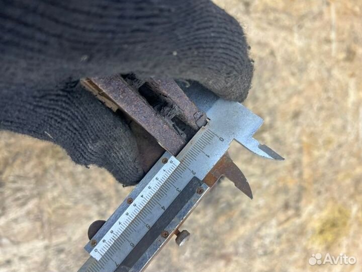 Тормозной диск передний Ford Focus 2 2010