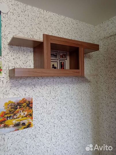 Полка настенная