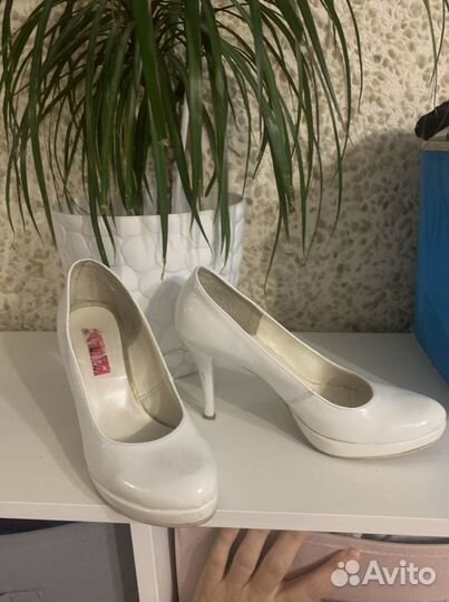 Туфли женские