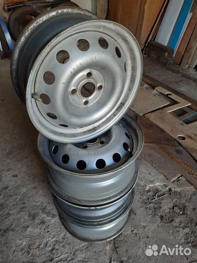 Диски r 15 штампованные 4*100