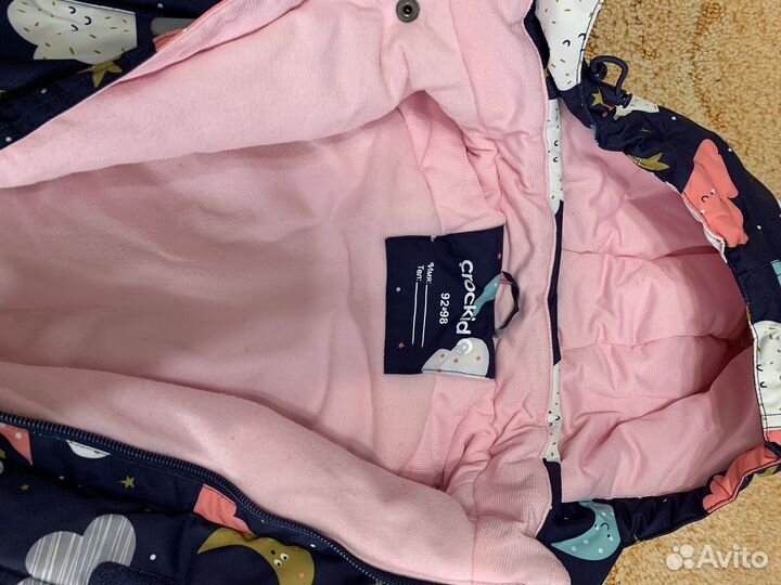 Зимний комбинезон для девочки