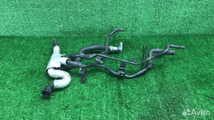 Патрубок охлаждения Volkswagen Passat b6 3C