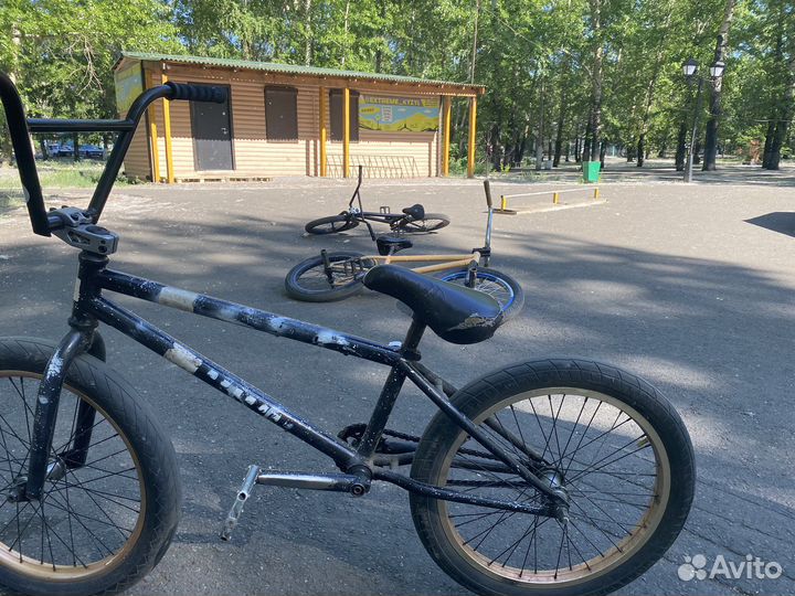 Трюковой велосипед bmx