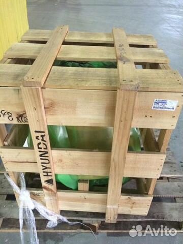 Редуктор хода с мотором Hyundai R290-7 31N8-40051