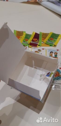 Вкладыши от жвачек love is пакетом