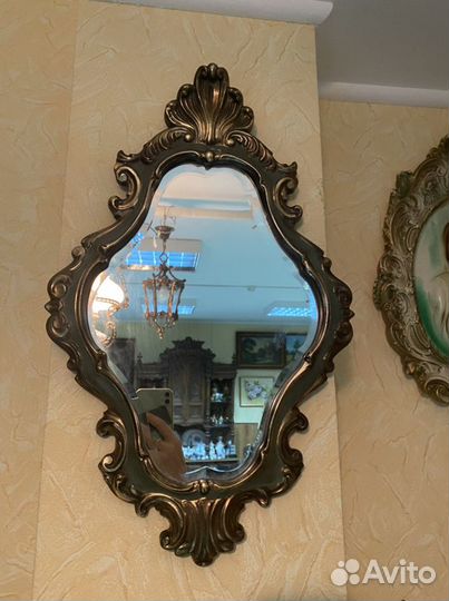 Зеркало настенное