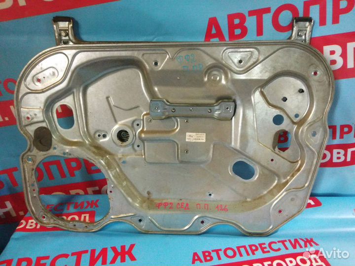 Панель стеклоподъёмника Форд фокус 2