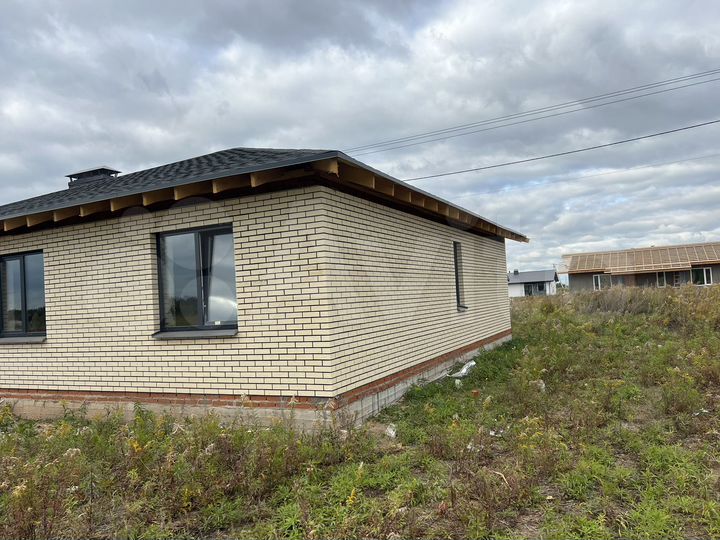 Коттедж 100 м² на участке 10 сот.