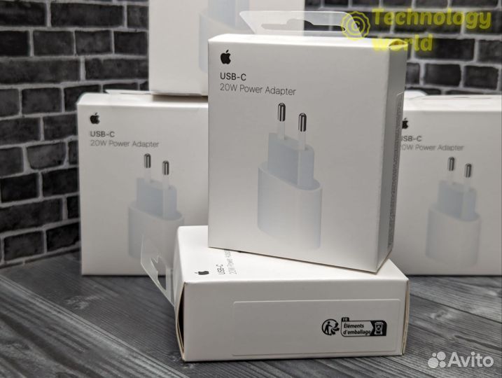 Оригинальный блок iPhone 20 w
