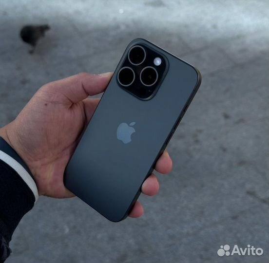 iPhone 15 Pro, 256 ГБ