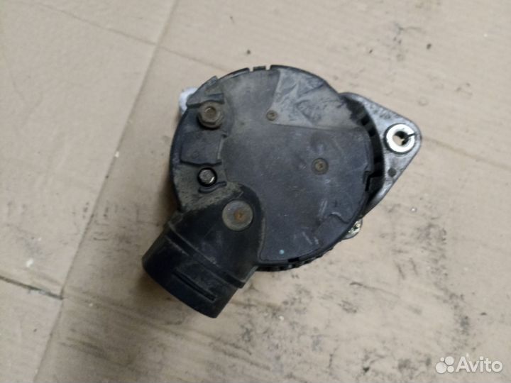 Генератор 120А Audi A6 C4/A6 C5/A4 B5/Passat B5