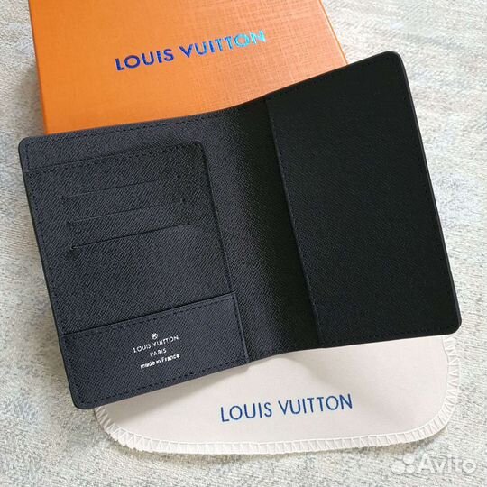 Обложка на паспорт Louis Vuitton