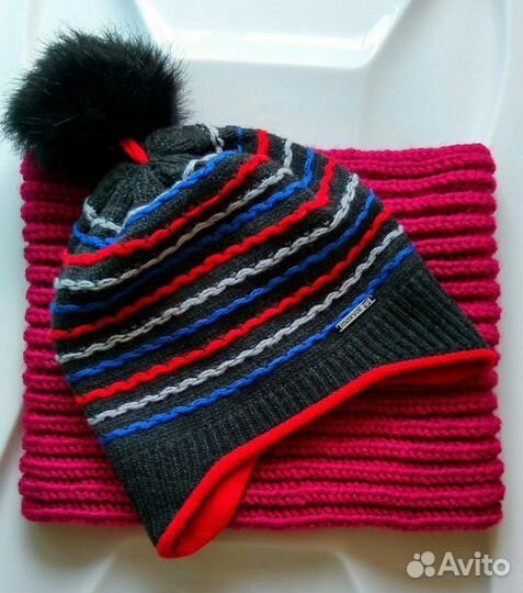 Новые шапочки Mango, Maxval