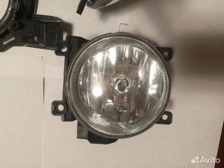 Противотуманка Toyota Land Cruiser 200 2012-2015