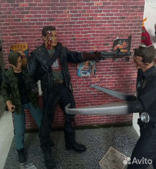 Фигурка терминатор