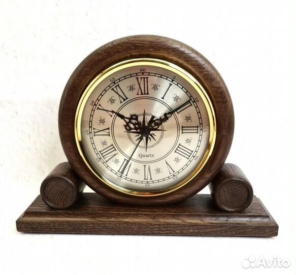 Часы и барометр настольные, деревянные